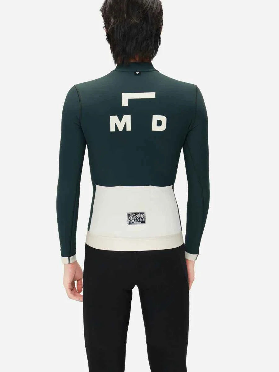 Dark green freeze men’s fleeced thermal jersey showing back with white panel and cream md logo for warmth and comfort