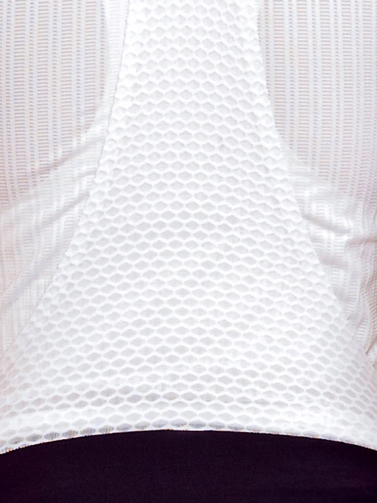 Breathable mesh back