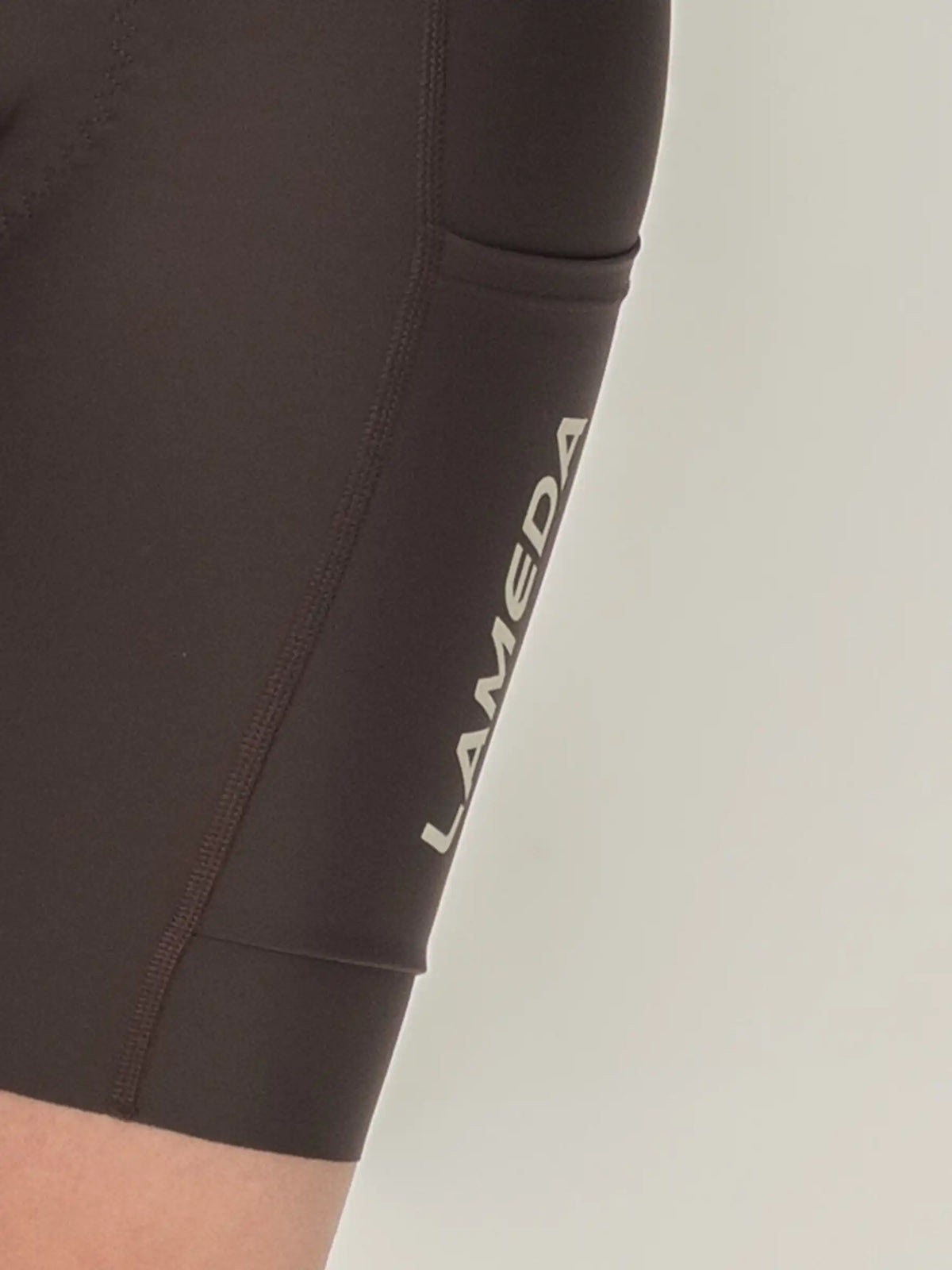 lameda-a-c-women-skinsuit-long-sleeves-06