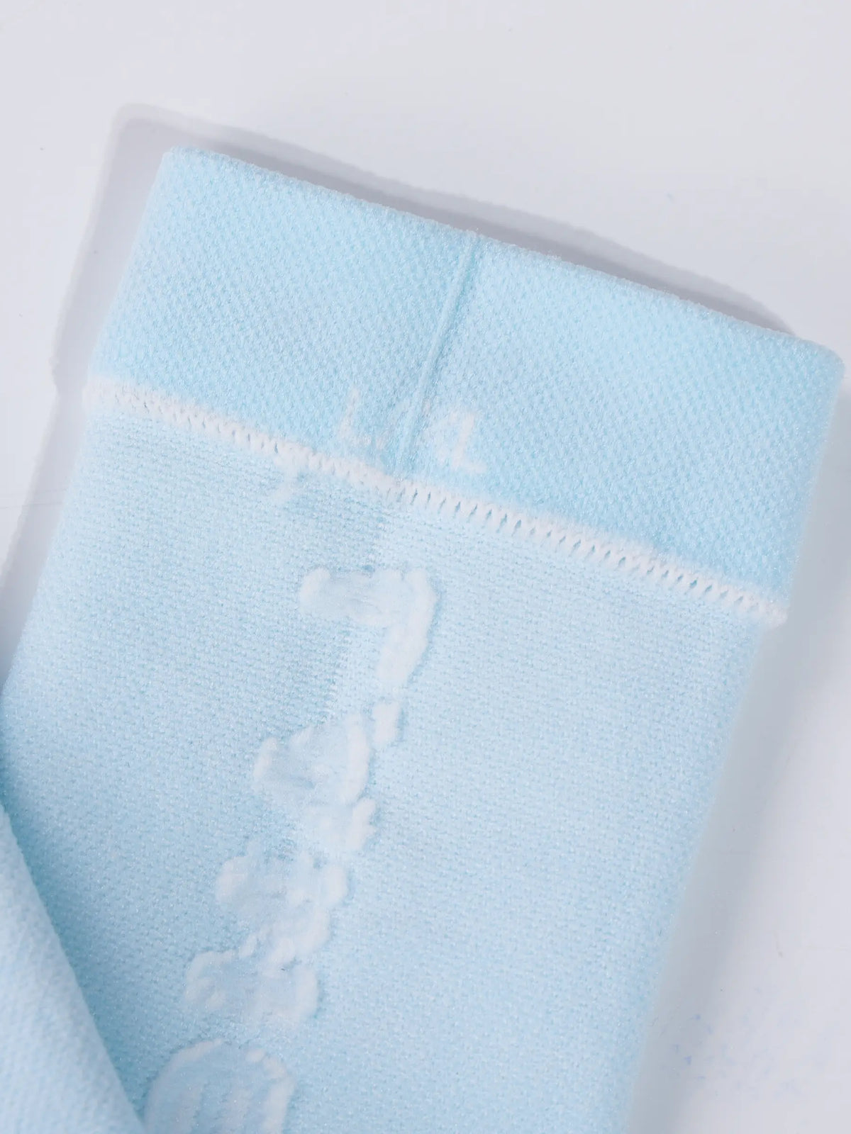 Breathable Mesh + 7A Antibacterial