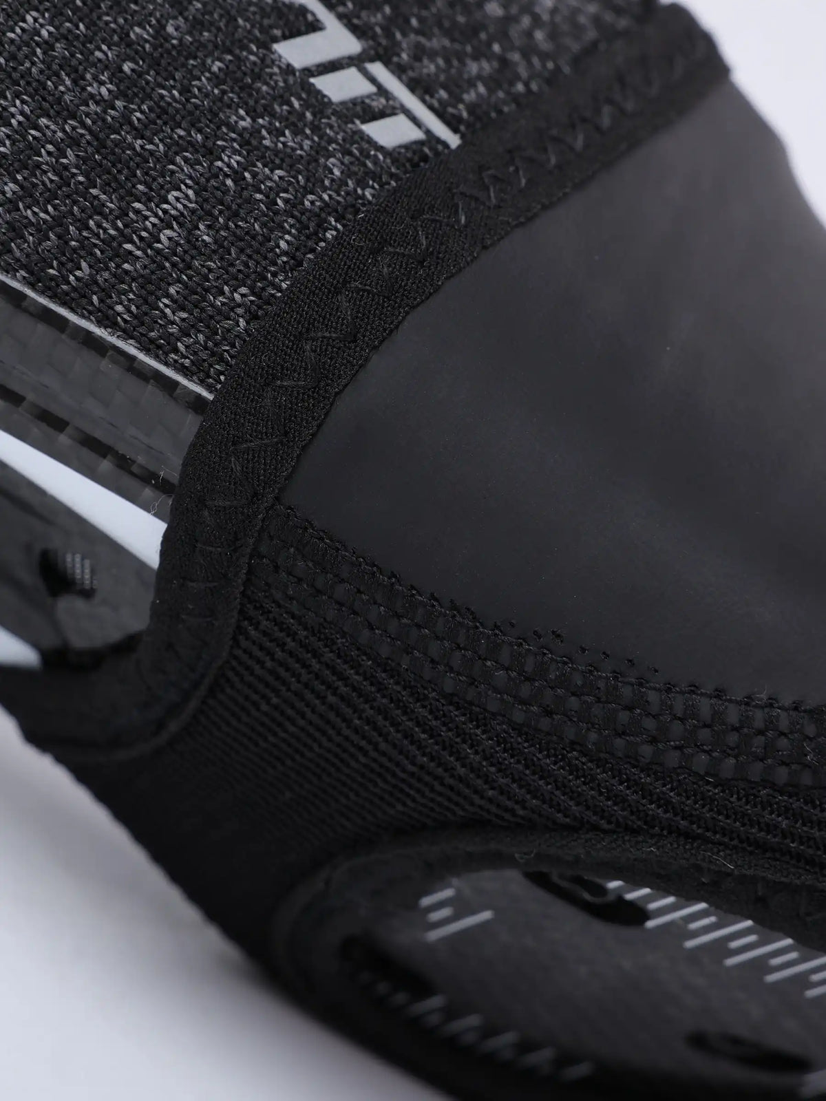 cycling-shoe-toe-caps-03