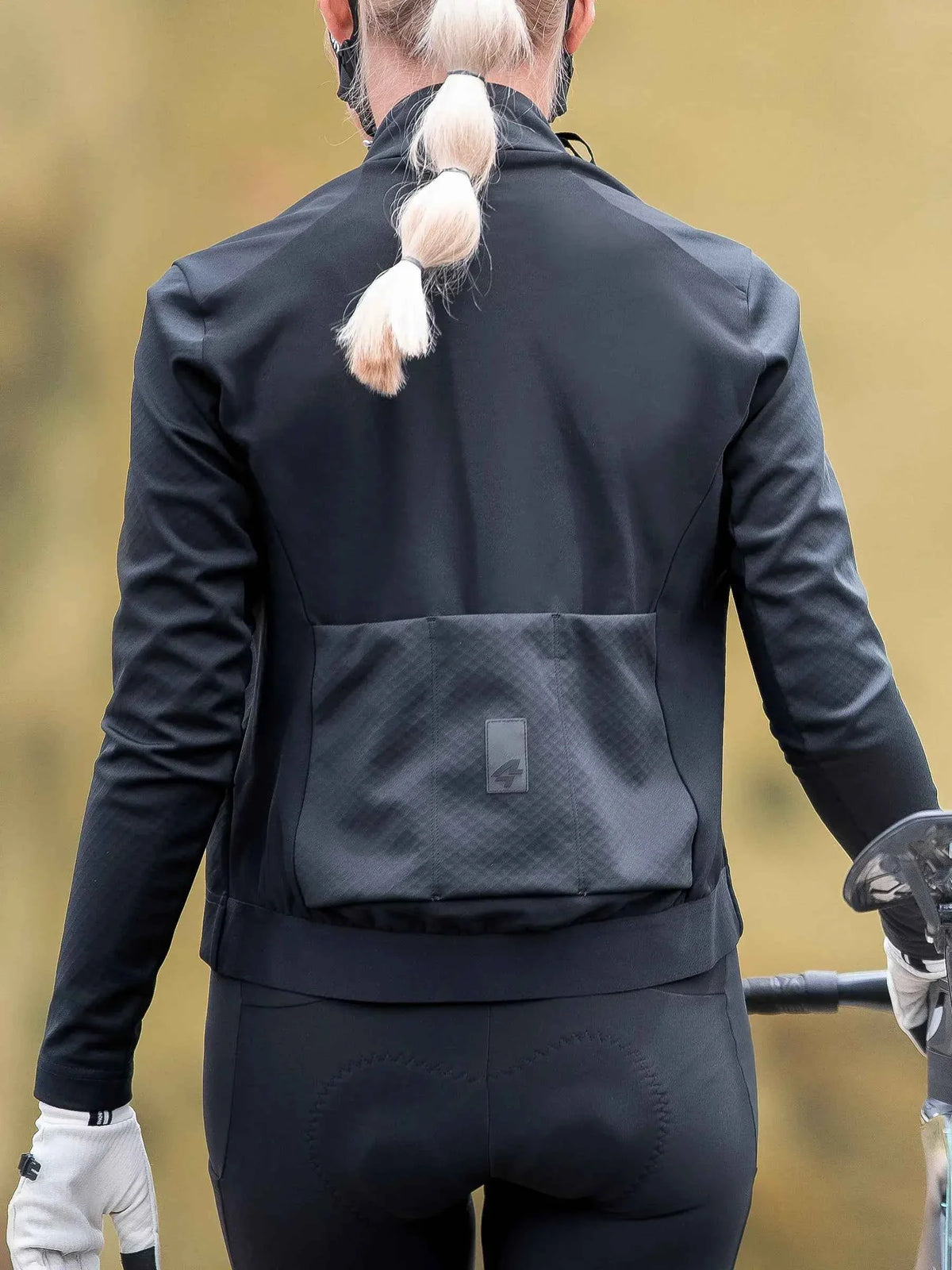 Shield Women's Jacket - Black