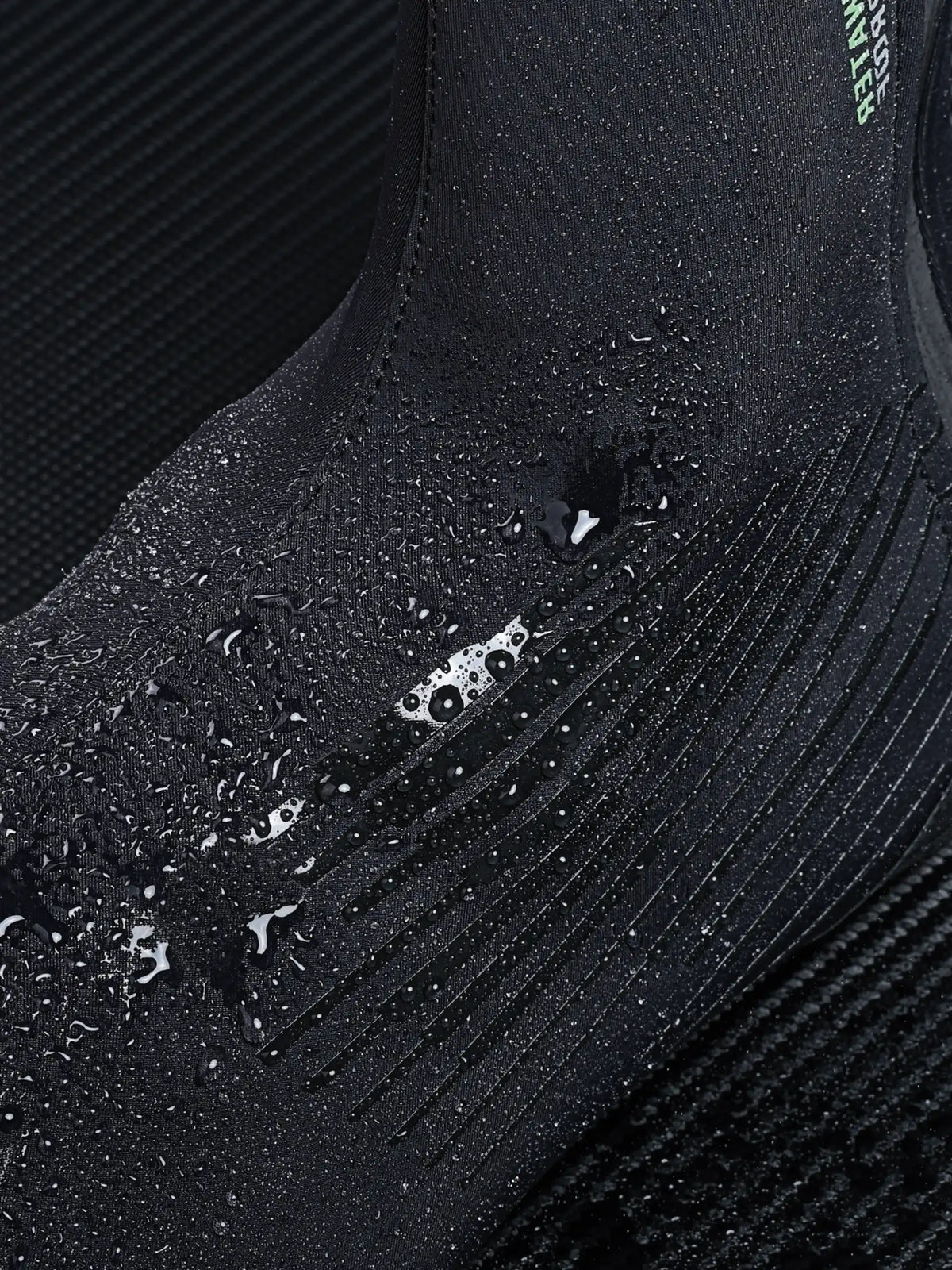 warm-shoe-cover-01