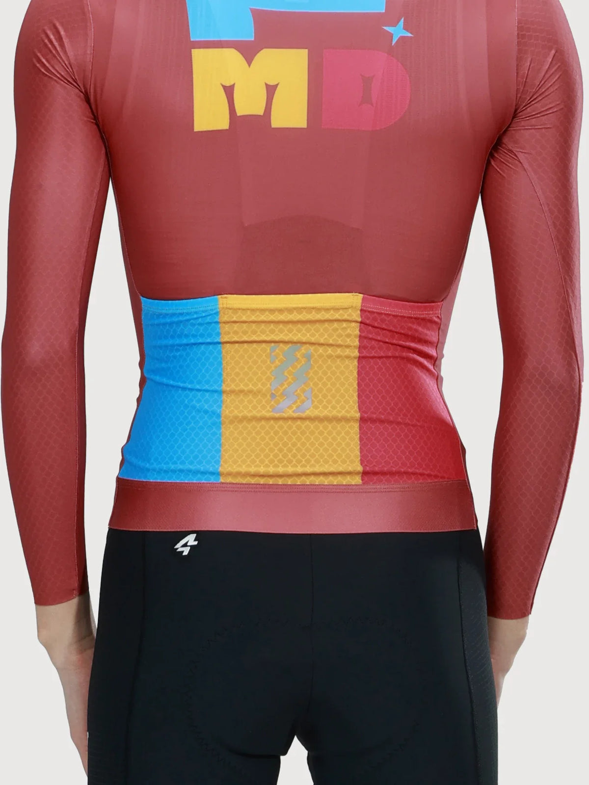 Three Rear Ride Pockets