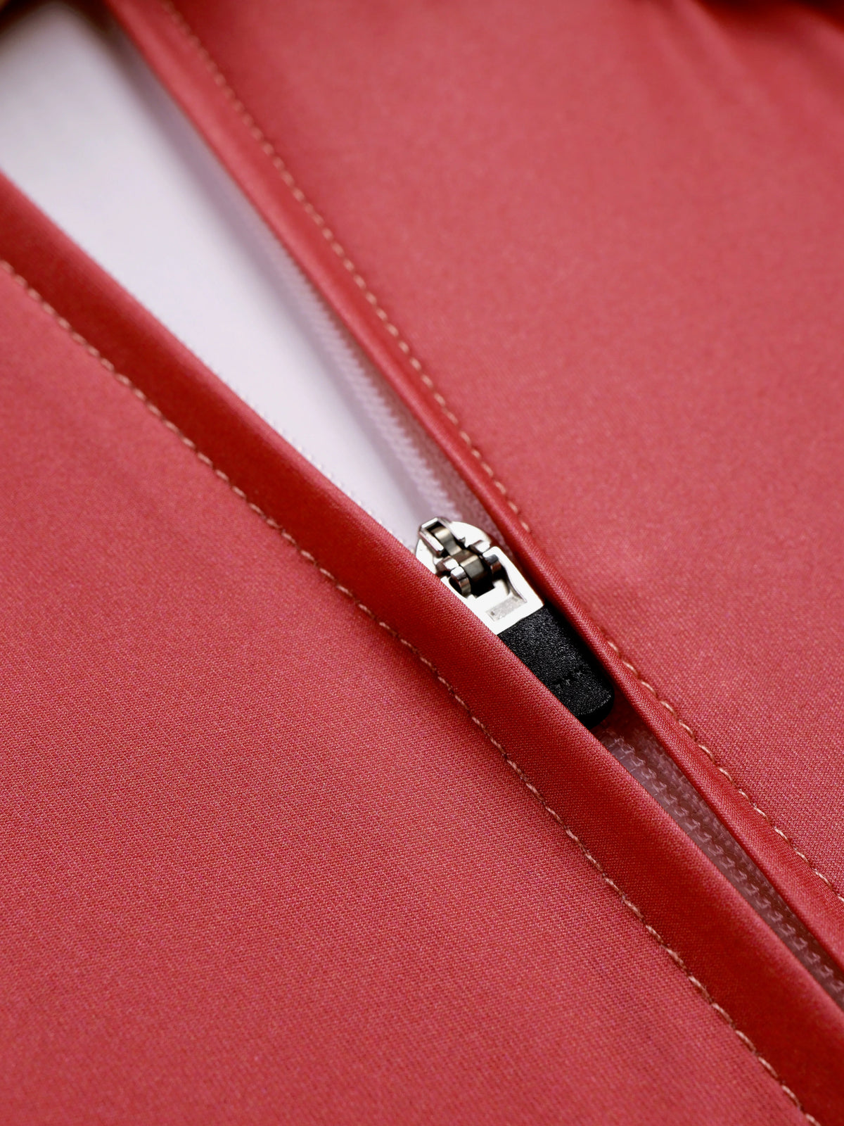 YKK Self-Locking Zipper with Protective Lining