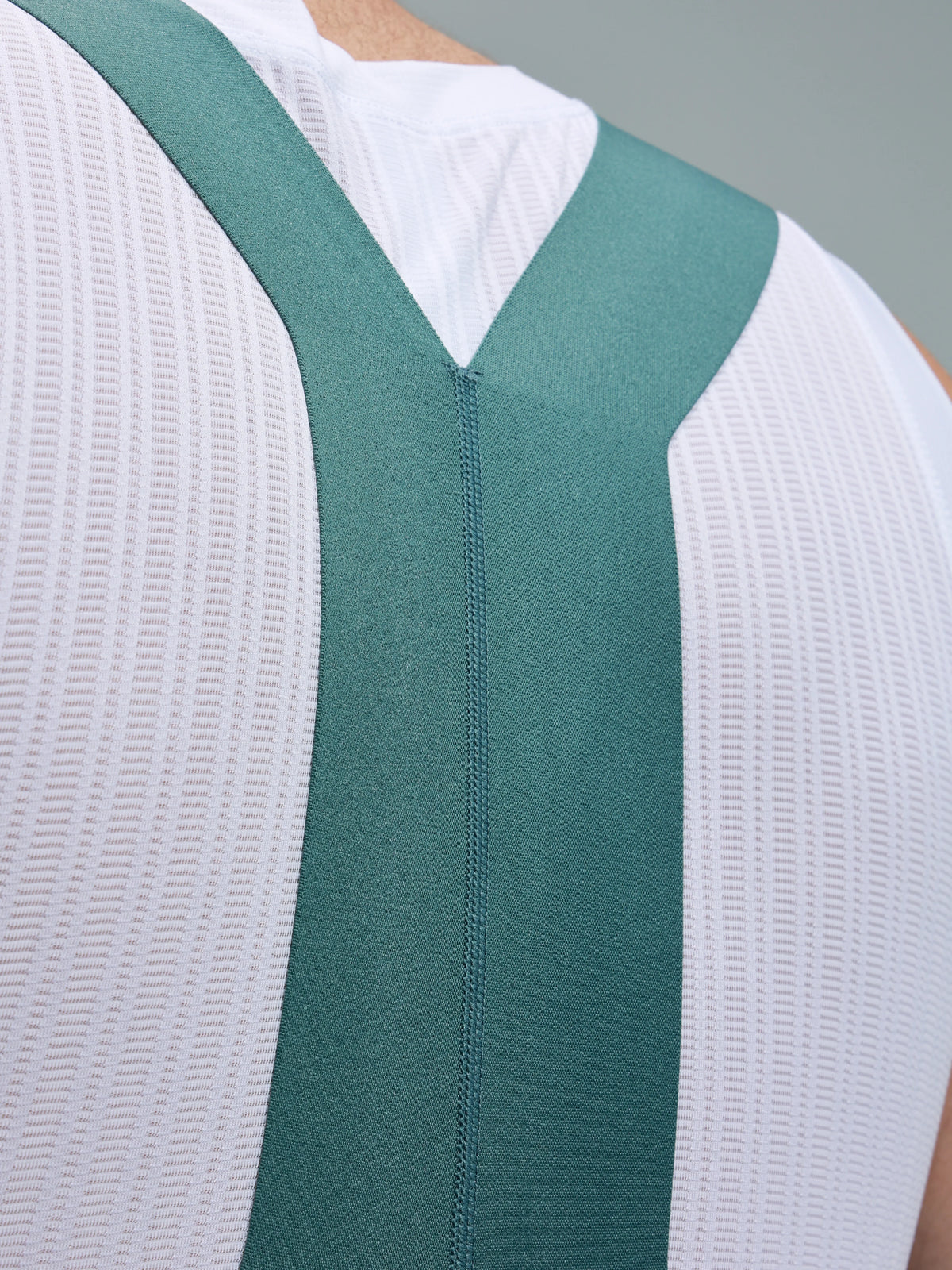 men-s-basic-bib-shorts-2025ssz518-04